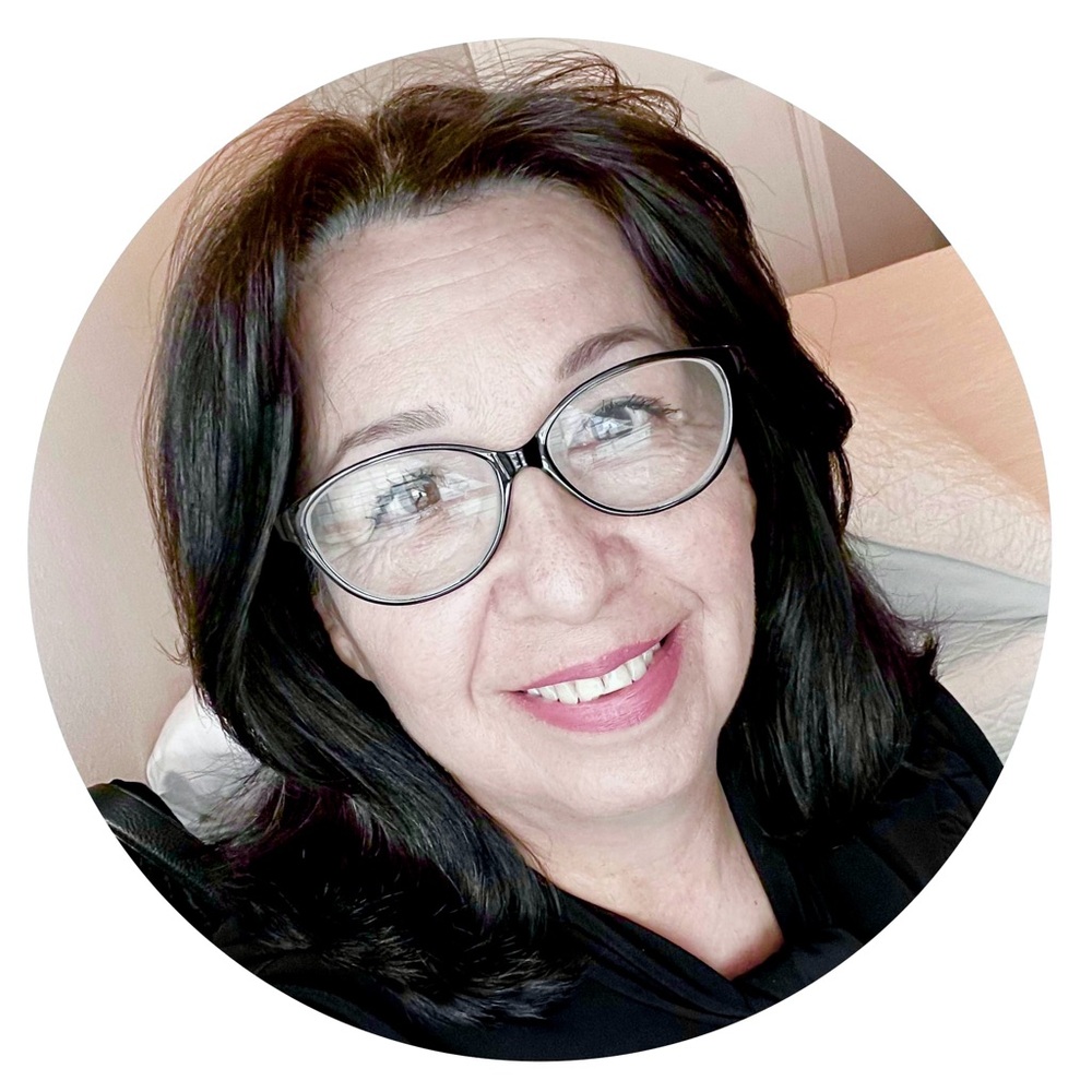 Meet your Posher, Lydia